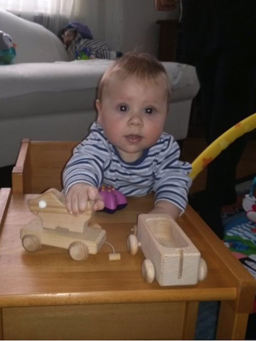 Montessori stolička a stolík ako Vianočný darček